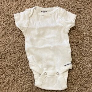 10 pcs Gerber White Short Sleeve Bodysuit